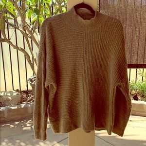 Women’s sweater
